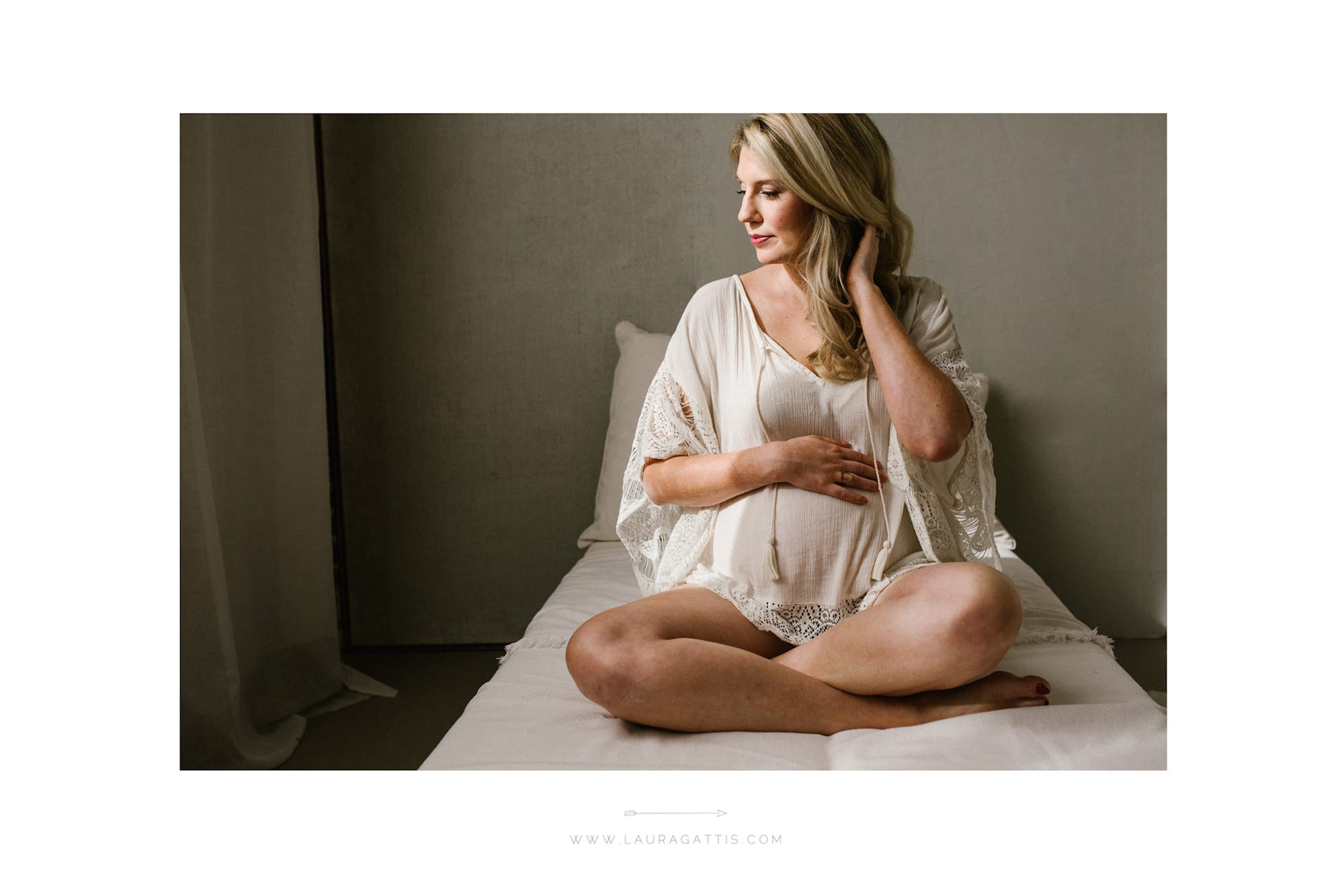 natural light studio maternity session | laura gattis photography