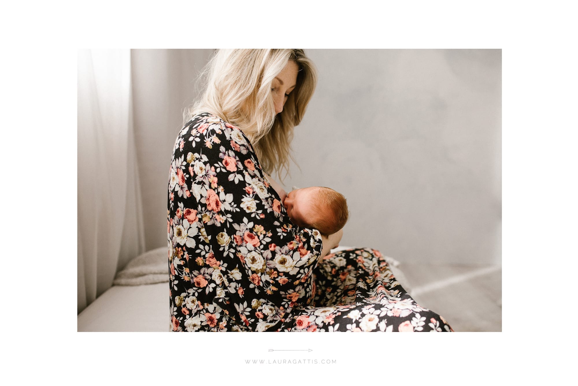 mother newborn nursing session | laura gattis photography | laura gattis photography
